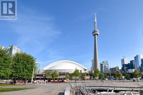 2407-1 Scott St, Toronto, ON, M5E1A1 | Card Image