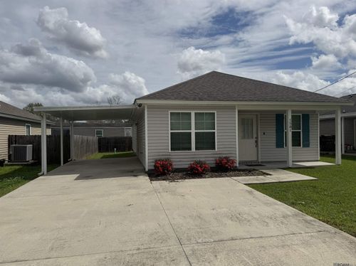 1501 Ravier Ln, Sunshine, LA, 70780-3520 | Card Image