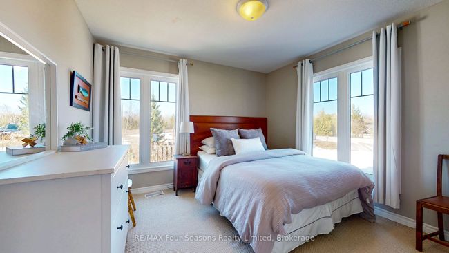 139 Young Dr, House other with 3 bedrooms, 2 bathrooms and 6 parking in Unknown ON | Image 14