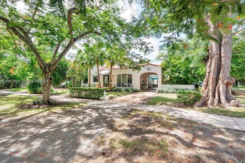 1042 Sorolla Ave, Coral Gables, FL, 33134-3560 | Card Image