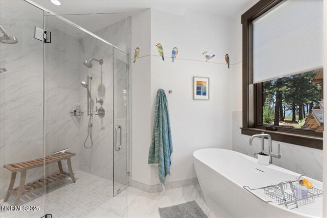 506 - 33 Beach Club Dr, Condo with 4 bedrooms, 4 bathrooms and 2 parking in Stateline NV | Image 10