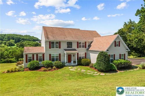 2932 Silver Creek Cir, Kutztown, PA, 19530-8627 | Card Image