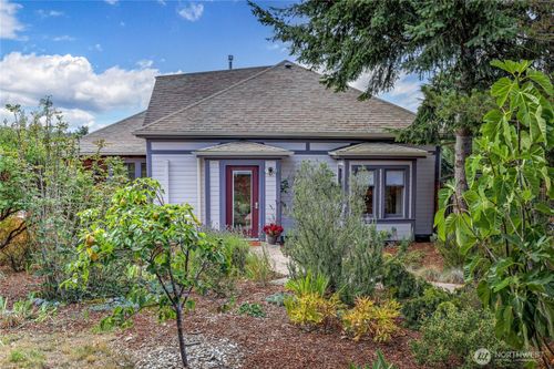 611 Rose St, Port Townsend, WA, 98368-6348 | Card Image