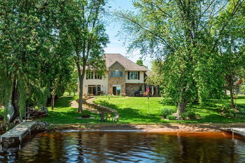16448 92nd Ave, Chippewa Falls, WI, 54729-5271 | Card Image