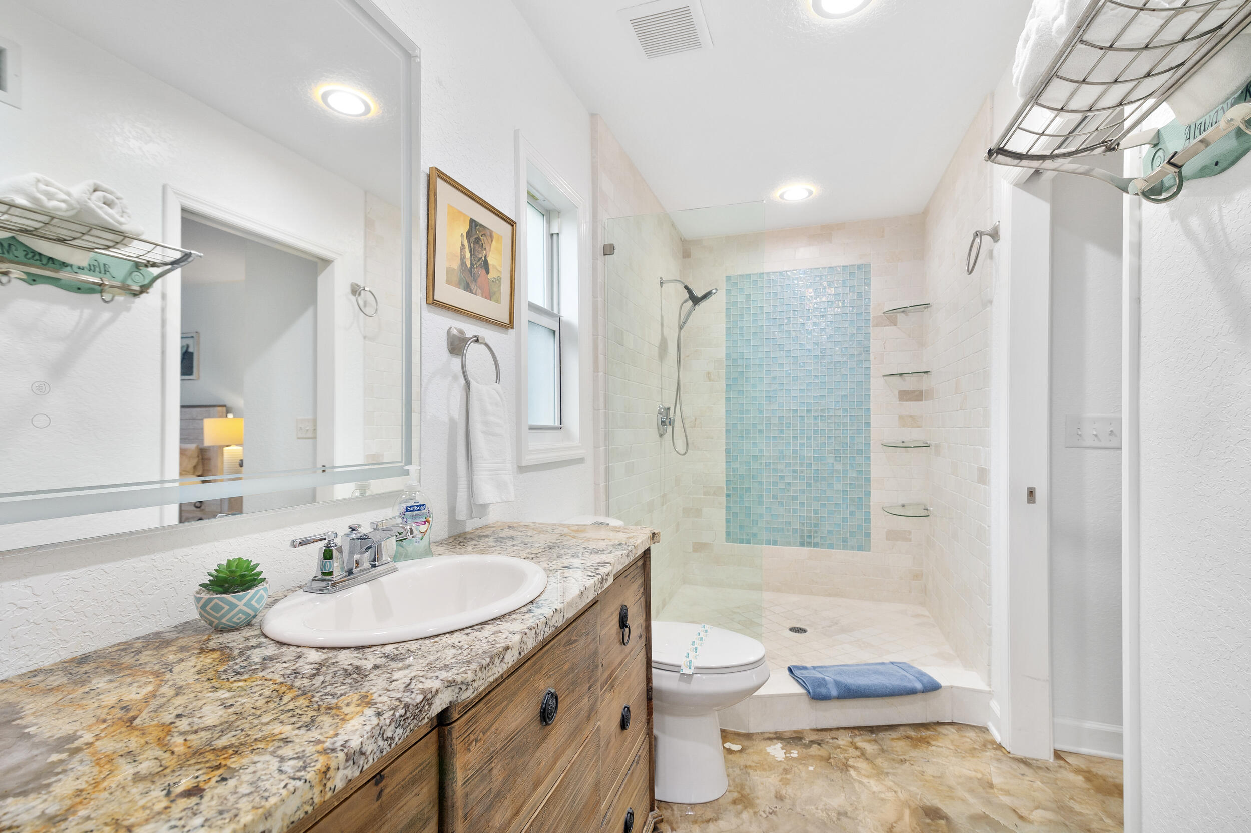 Residential Lease in Lake Worth Beach 3