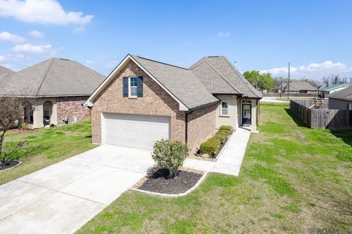 3648 Union Dr, Addis, LA, 70710-2428 | Card Image