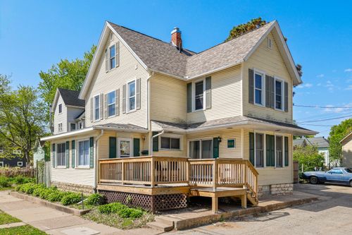 814 16th St S, La Crosse, WI, 54601 | Card Image