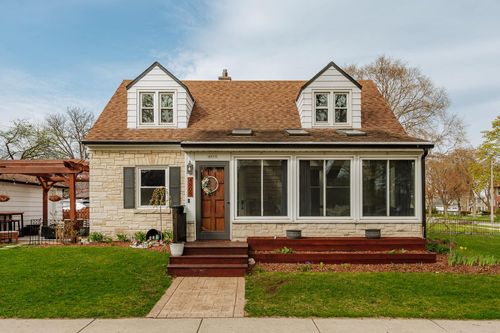 4808 W Sunnyside Drive, MILWAUKEE, WI, 53208 | Card Image