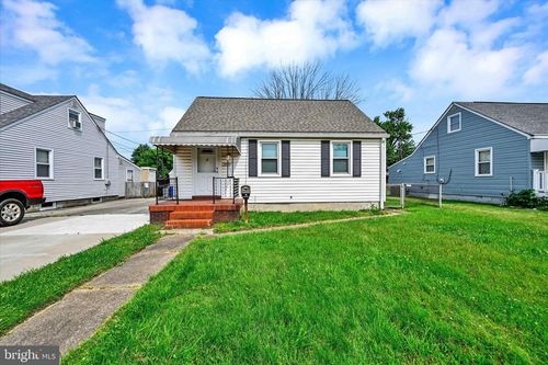 6820 Bessemer Ave, BALTIMORE, MD, 21222-1114 | Card Image