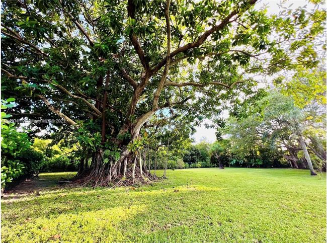 12100 Sw 69 Th Ct, House other with 4 bedrooms, 3 bathrooms and null parking in Pinecrest FL | Image 18
