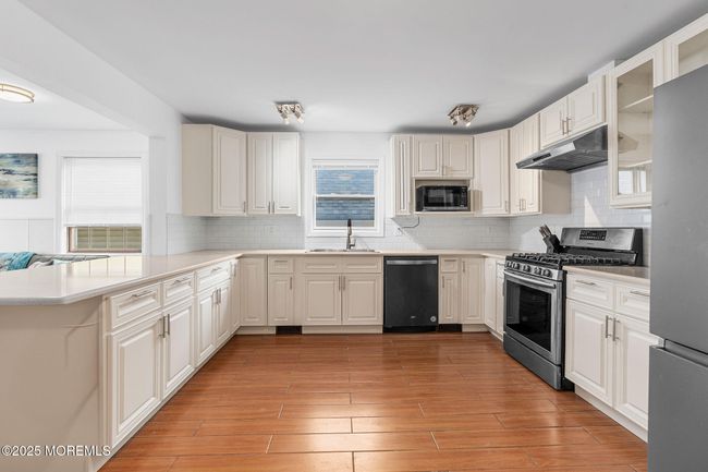 AB - 129 Franklin Ave, Home with 6 bedrooms, 7 bathrooms and null parking in Seaside Heights NJ | Image 4