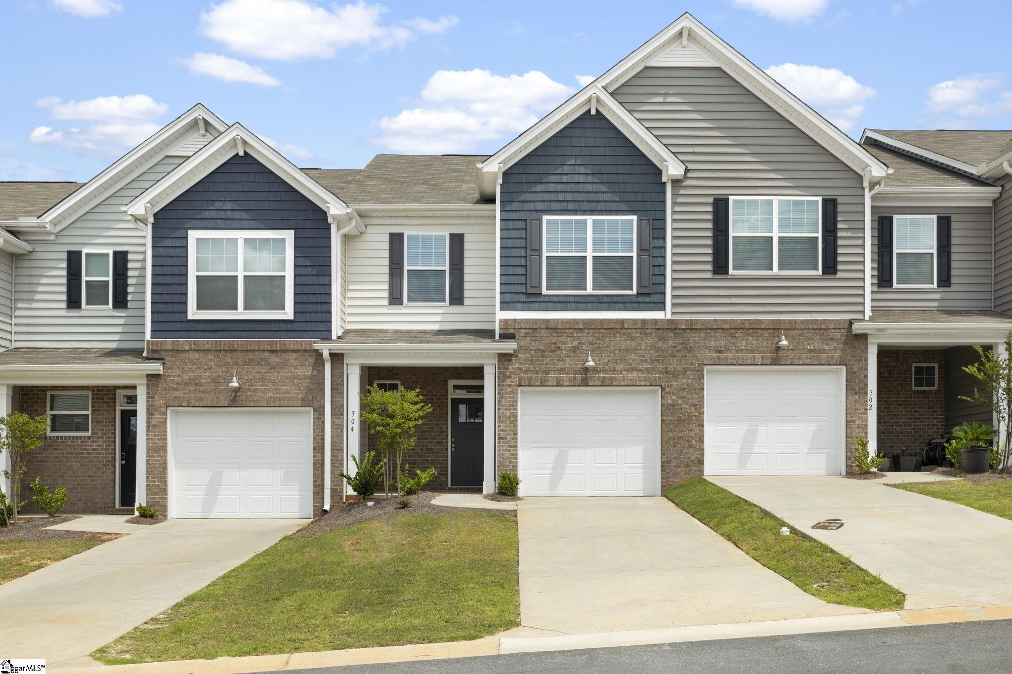Compass Way, Easley, SC 29640
