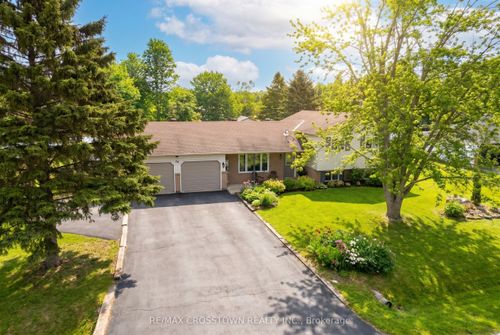 54 Foyston Park Cir, Minesing, ON, L9X0A1 | Card Image