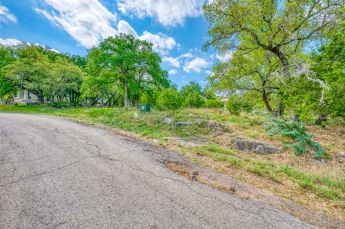 518 Long Branch Road, Horseshoe Bay, TX, 78657 | Card Image
