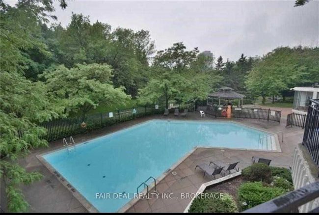 2505 - 8 Lisa St, Condo with 2 bedrooms, 2 bathrooms and 2 parking in Brampton ON | Image 15