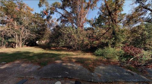 1036 Cornwall St, Savannah, GA, 31415-0801 | Card Image
