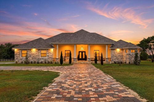 8459 Harvey Walden Dr, PLANT CITY, FL, 33565-6200 | Card Image