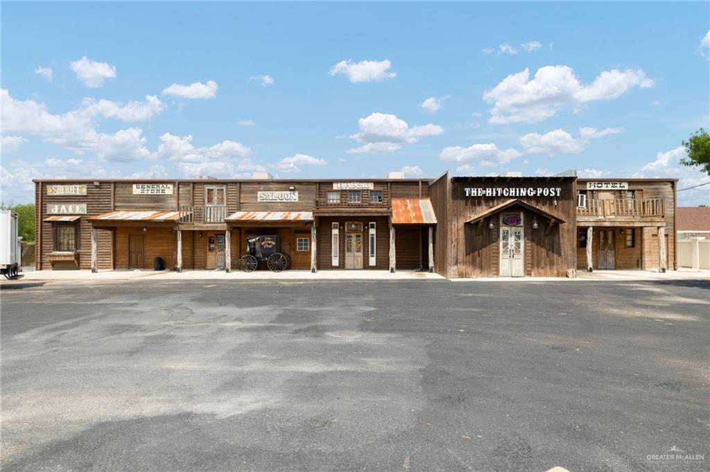 Commercial Sale in Weslaco
