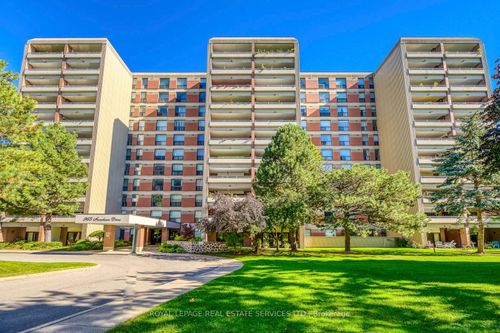511-965 Inverhouse Dr, Mississauga, ON, L5J4B4 | Card Image