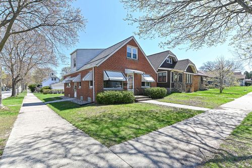 2700 S Fulton St, Milwaukee, WI, 53207-2248 | Card Image