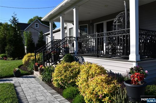2nd-5 Lewis St, Wayne, NJ, 07470-4716 | Card Image