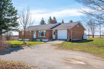 651 Lilac Rd, Home with 3 bedrooms, 2 bathrooms and 11 parking in Reaboro ON | Image 2