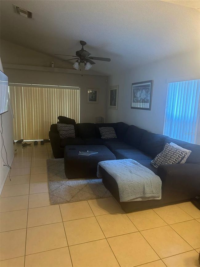 6 - 1241 Melontree Ct, Condo with 4 bedrooms, 3 bathrooms and null parking in Gotha FL | Image 4