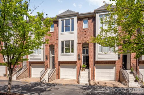 367 W 7th St, Charlotte, NC, 28202-1607 | Card Image