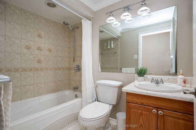 67 Braemar Dr, House other with 4 bedrooms, 3 bathrooms and 4 parking in Brampton ON | Image 24