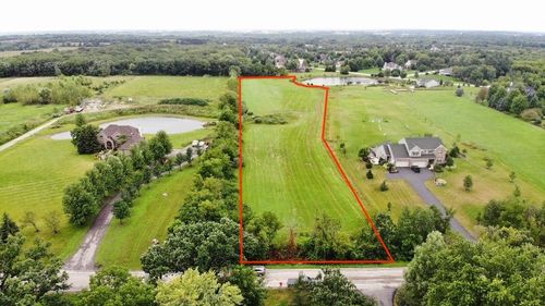 10105 Clark Rd, Spring Grove, IL, 60081 | Card Image