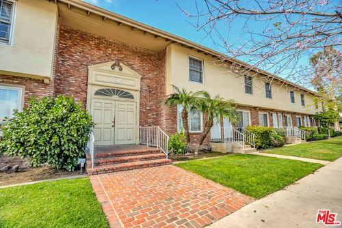 304-10065 De Soto Ave, Chatsworth, CA, 91311-3144 | Card Image