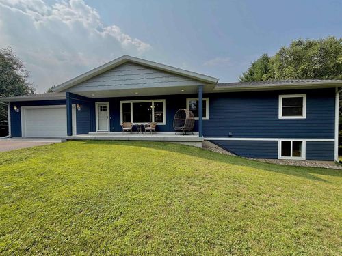 E10643 Lee Ln, Baraboo, WI, 53913-9170 | Card Image