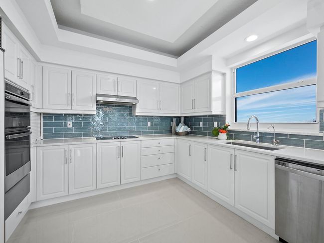 UNIT-482 - 3010 Grand Bay Blvd, Condo with 3 bedrooms, 4 bathrooms and null parking in LONGBOAT KEY FL | Image 16