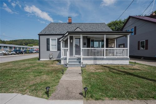 1443 Washington St, Indiana, PA, 15701-2842 | Card Image