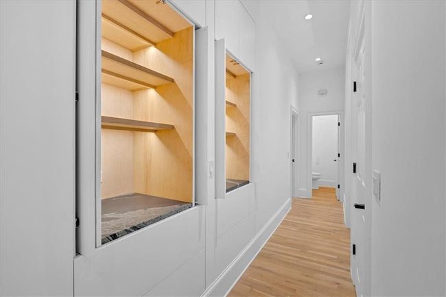 400 Old Ivy Rd Ne, House other with 6 bedrooms, 6 bathrooms and 3 parking in Atlanta GA | Image 43