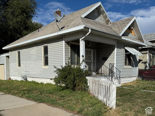 302 32nd St, Ogden, UT, 84401-3918 | Card Image