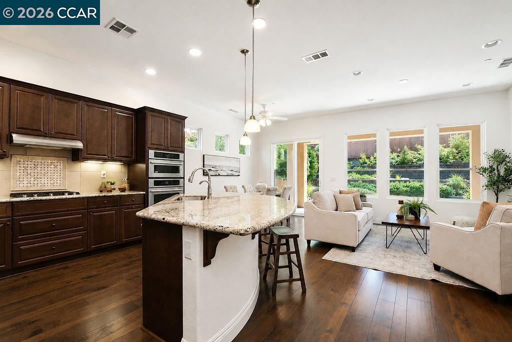 Residential in Brentwood 4