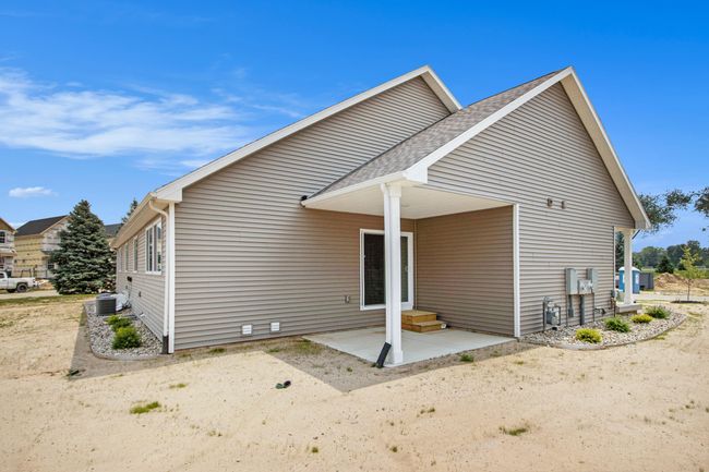 covered patio | Image 21