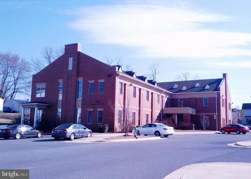 817 Cedar Creek Grade, WINCHESTER, VA, 22601-6460 | Card Image
