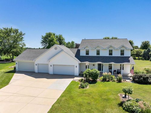 3040 Opal Road, BELLEVUE, WI, 54311 | Card Image