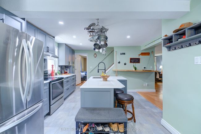 42 Graham Ave, House other with 3 bedrooms, 2 bathrooms and 2 parking in Brantford ON | Image 8