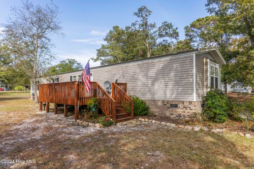 729 Magnolia Dr, Sunset Beach, NC, 28468-4257 | Card Image