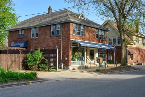 11 N Allen Street, MADISON, WI, 53726 | Card Image
