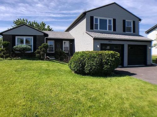 7465 W Hickory Creek Drive, Frankfort, IL, 60423 | Card Image