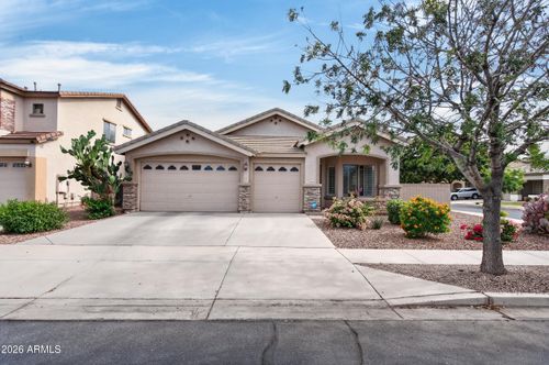 8837 W Midway Ave, Glendale, AZ, 85305-6925 | Card Image