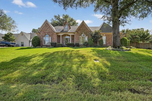 3266 Patches Dr, Bartlett, TN, 38133-3804 | Card Image