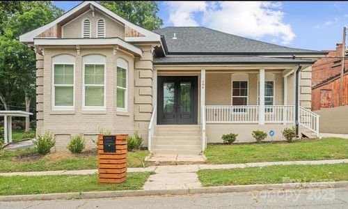 204 W Wade St, Wadesboro, NC, 28170-2139 | Card Image