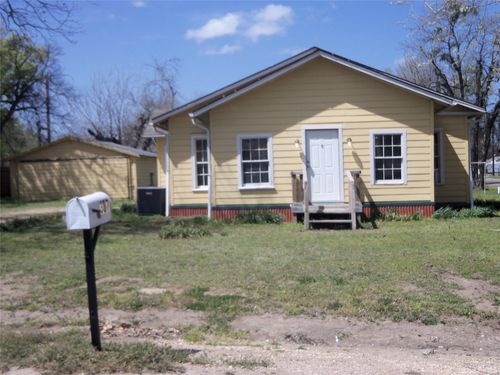 307 Ne 5th St, Hubbard, TX, 76648-2105 | Card Image