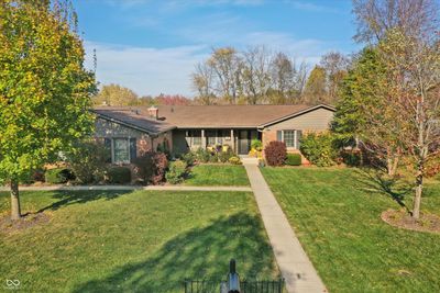 1052 Elmwood Circle, House other with 3 bedrooms, 3 bathrooms and null parking in Noblesville IN | Image 1