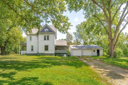 412 W Charles St, Oelwein, IA, 50662-1522 | Card Image